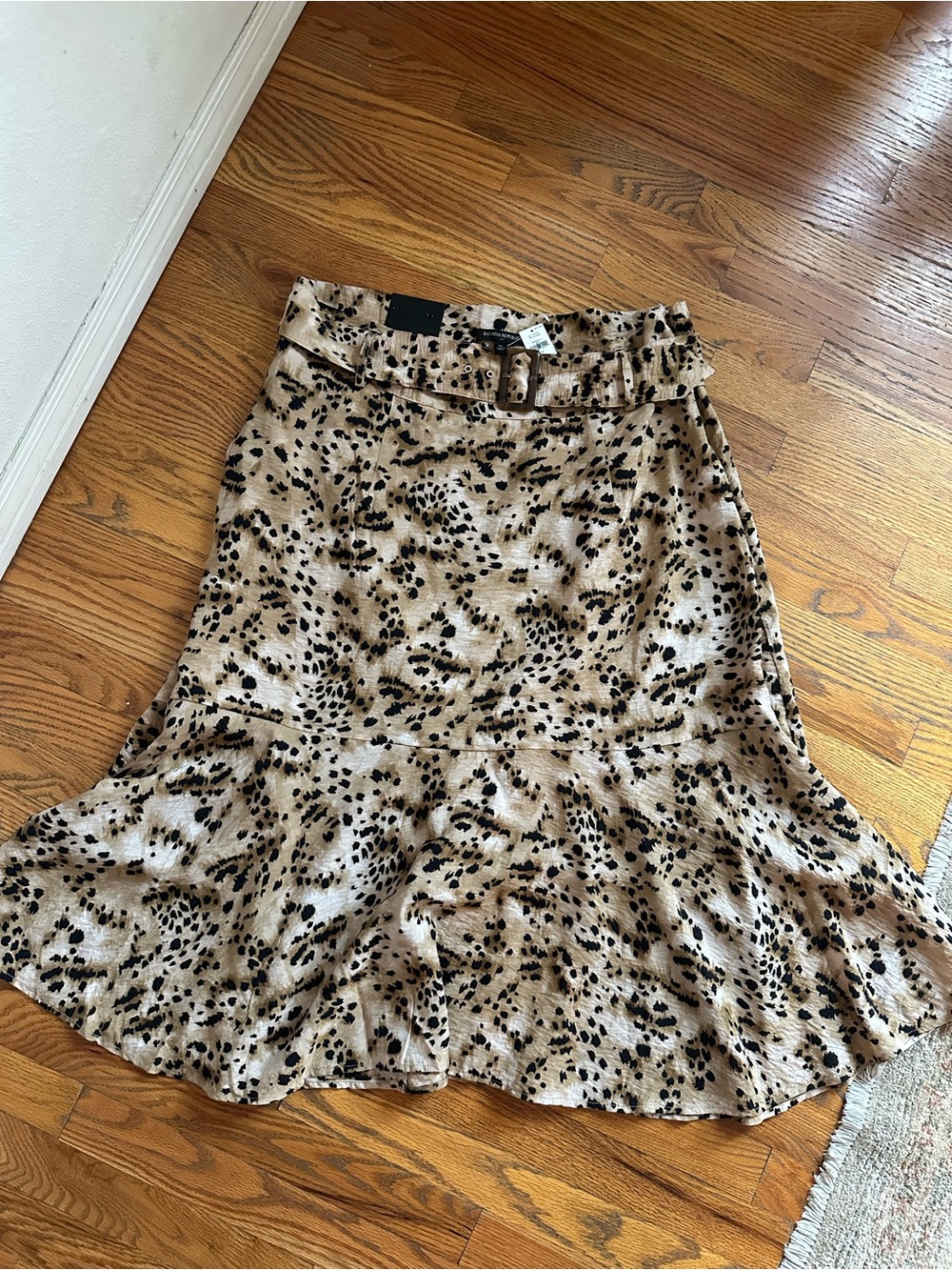 Banana Republic Beige and Black Leopard-Print Flared Skirt